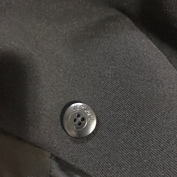 Authentic vintage Versace blazer and skirt set. - Picture 4 of 8